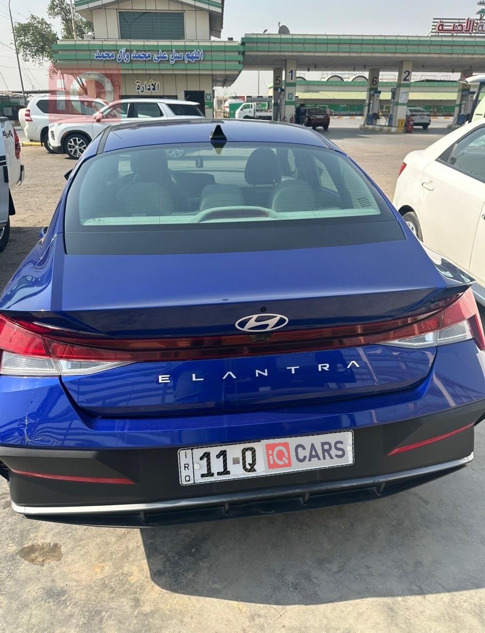 هیوندای ئەلەنترا